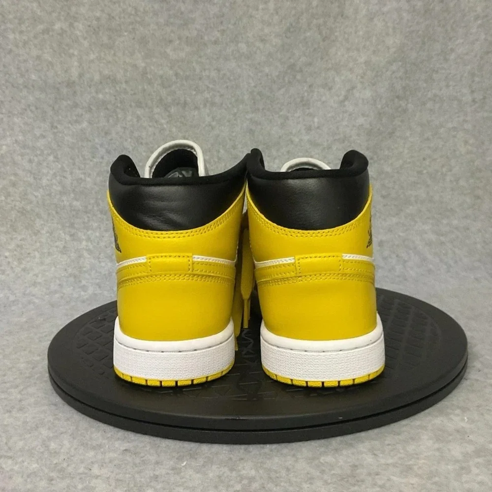 Nike Air Jordan 1 Mid Vivid Sulfur BQ6472-170 Women's Size 6